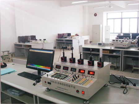 2016年平均月薪前十名專業，你家上榜了嗎？電子產品技術開發與銷售專業表現如何